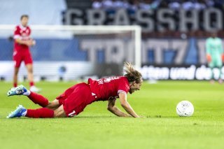 Numa Lavanchy et le FC Sion se sont pris les pieds dans le tapis au Letzigrund.